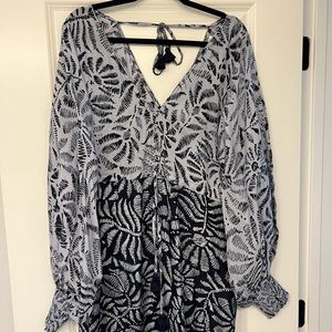 Omika long navy dress